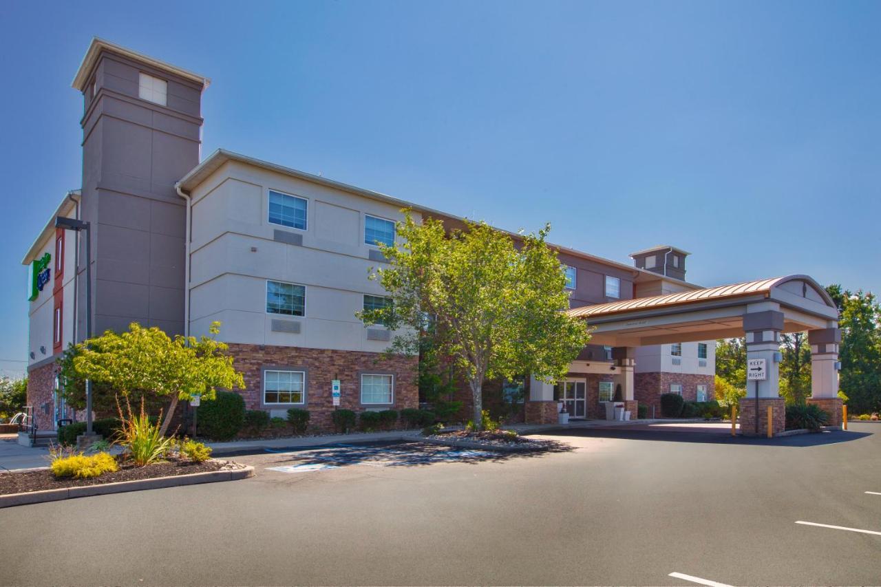 Holiday Inn Express Absecon-Atlantic City Area By Ihg Buitenkant foto