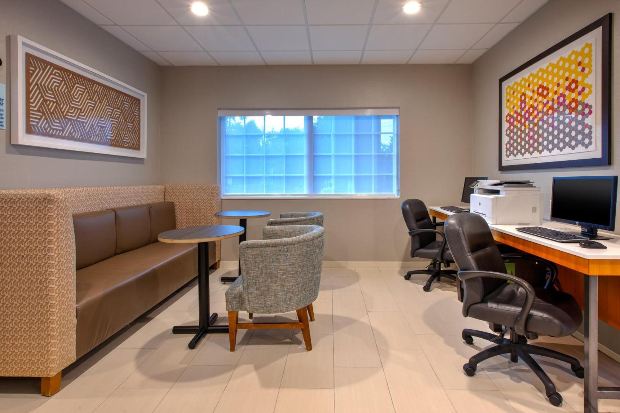 Holiday Inn Express Absecon-Atlantic City Area By Ihg Buitenkant foto
