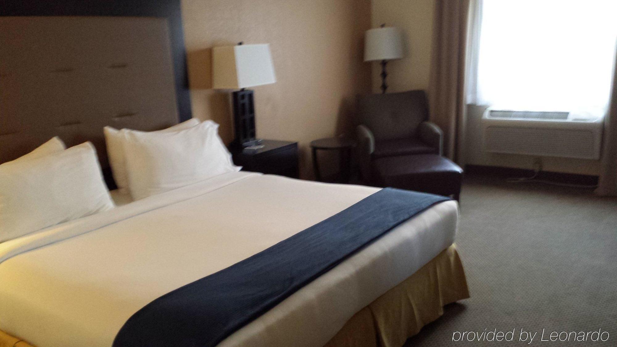 Holiday Inn Express Absecon-Atlantic City Area, An Ihg Hotel Buitenkant foto