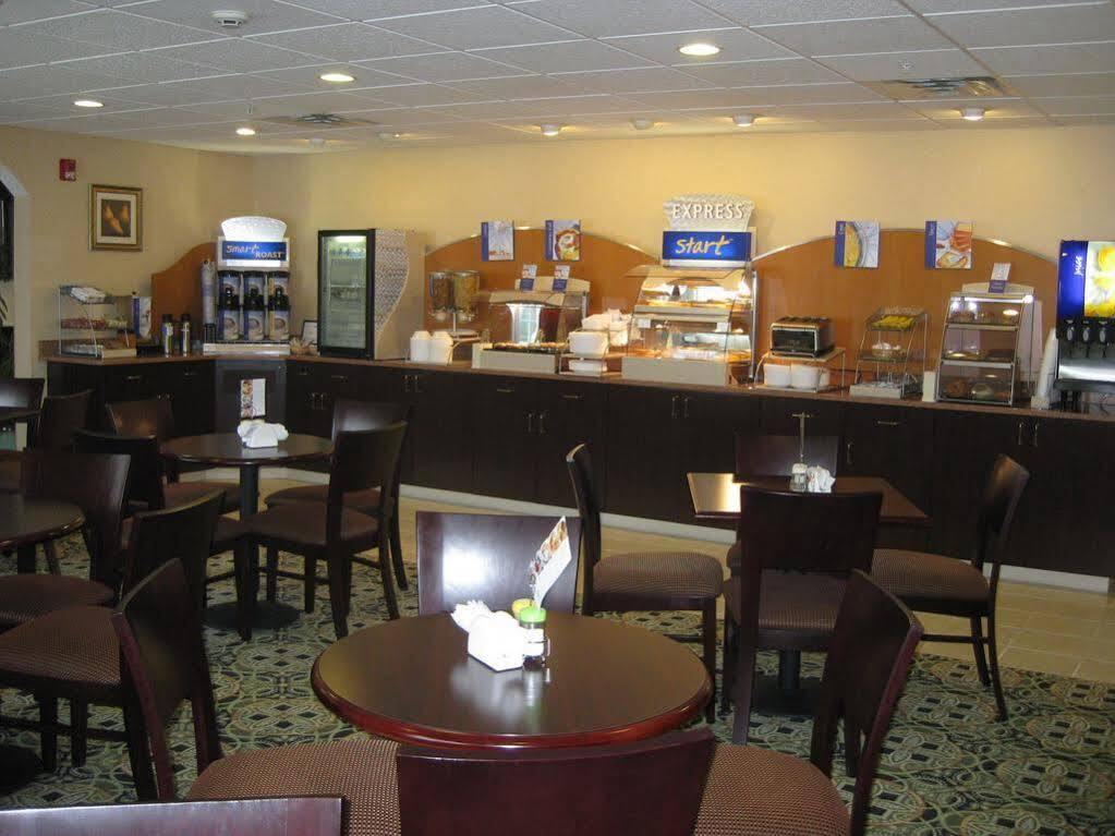 Holiday Inn Express Absecon-Atlantic City Area By Ihg Buitenkant foto